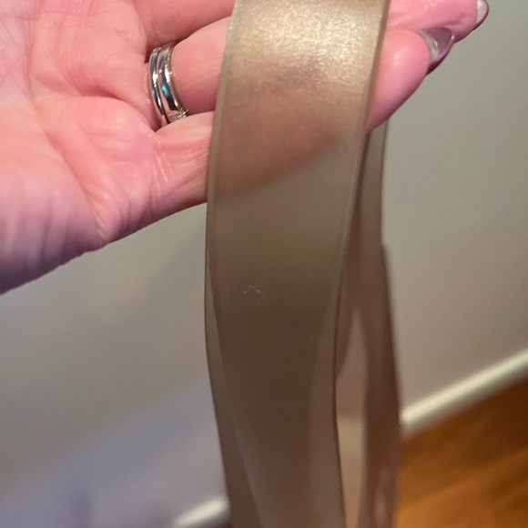 💛💛💛SOLD💛💛💛 Chanel Logo Embossed Jelly tote - Picture 5 of 7